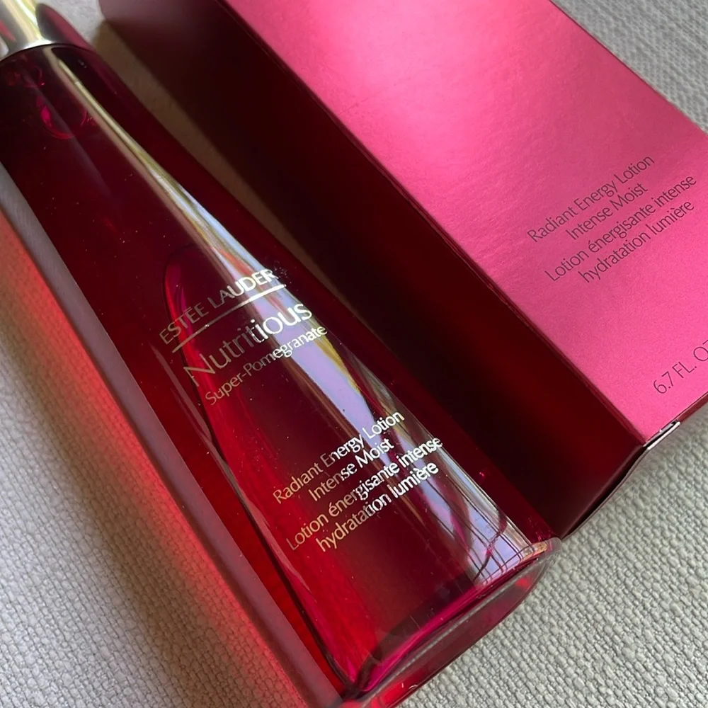 Estée Lauder Nutritious Super-Pomegranate Radiant Energy Lotion Intense moist - Picture 5 of 9
